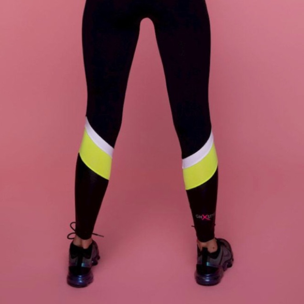 Workout in style! 🔥🔥 Matching bra + pants! - Picture 6 of 8